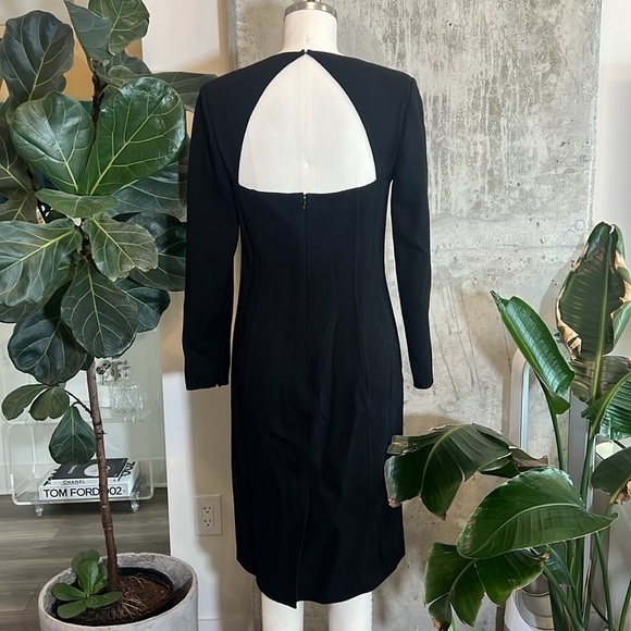 Oscar De La Renta Open Back Dress - Picture 3 of 11